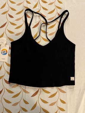 Vuori Black Ribbed Strappy V-Neck Crop Tank